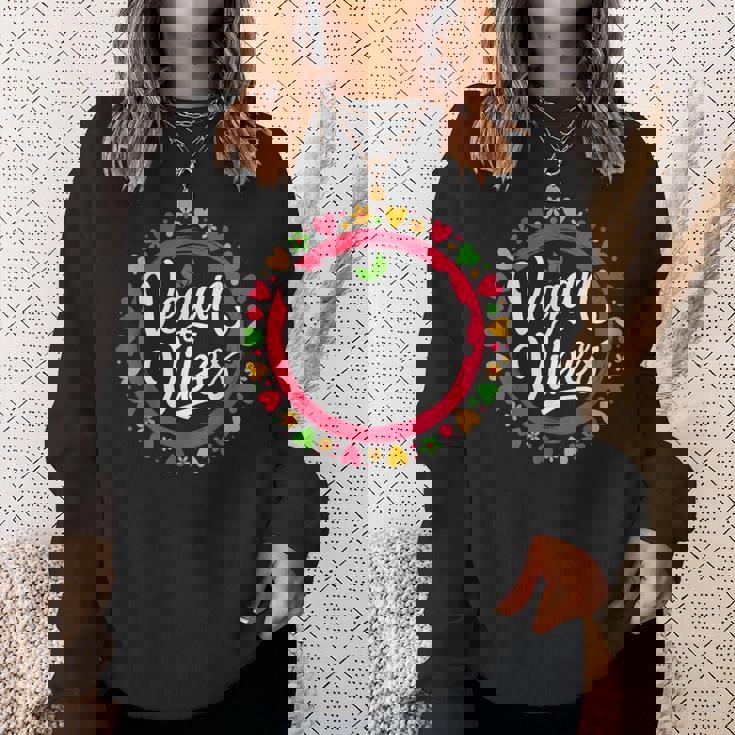 ビーガンバイブ 面白い 菜食主義 草食動物 ベジタリアン感謝 スウェットシャツ 彼女への贈り物