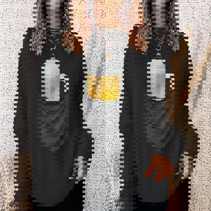 ビール 酒 面白いtシャツ 面白い ジョッキ ポケット 飲み おもしろ 飲み会 のんべえ メンズ ネタ 服 スウェットシャツ 彼女への贈り物