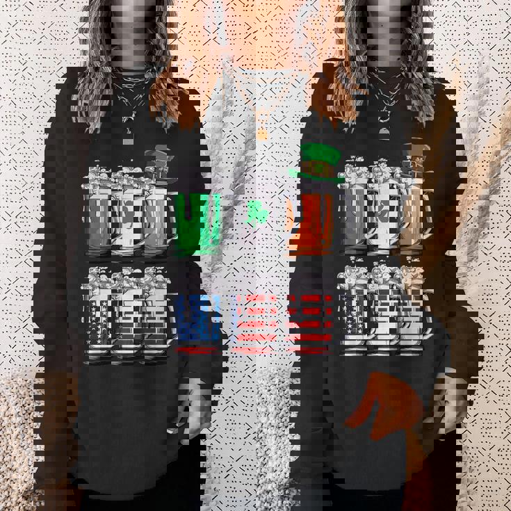 ビール聖パトリックデー メンズ アイルランドのアメリカ国旗 ドリンクマグ スウェットシャツ 彼女への贈り物