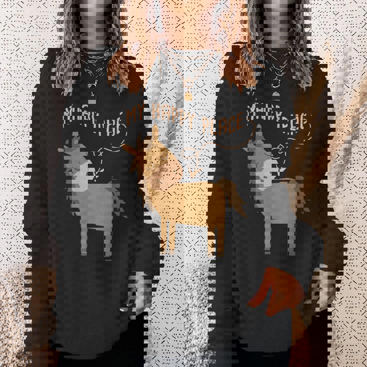 マイハッピープレイス I 馬好き I 乗馬 I 馬術用の馬 スウェットシャツ 彼女への贈り物