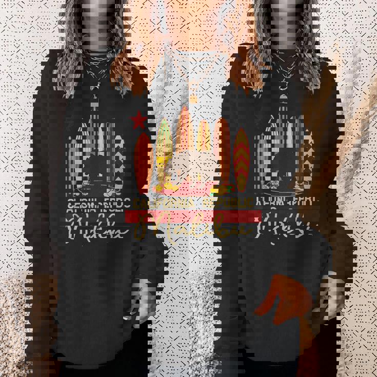 マリブ カリフォルニア リパブリック ベア サーファー 記念品 スウェットシャツ 彼女への贈り物