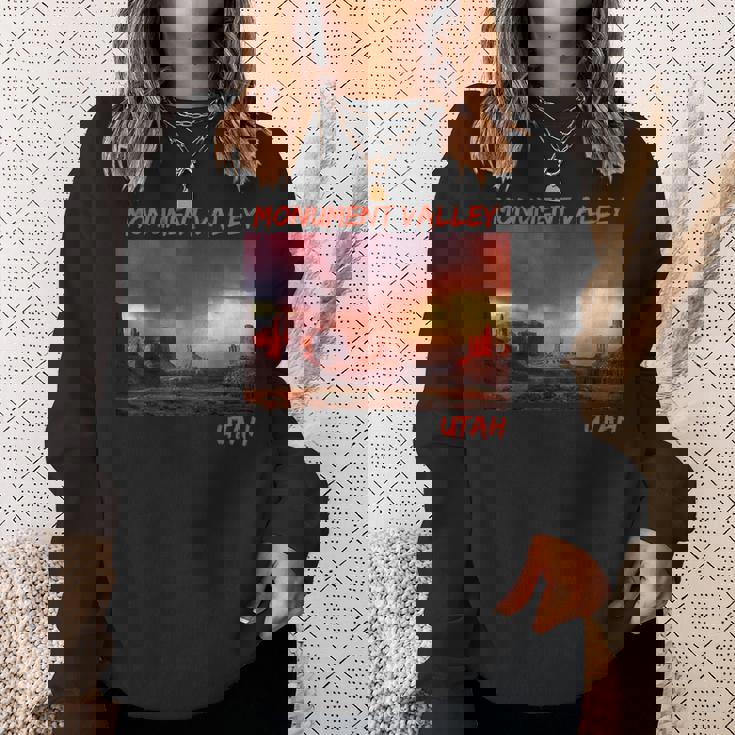 モニュメントバレーユタ州 スウェットシャツ 彼女への贈り物