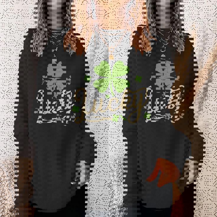 ラッキーシャムロック 四つ葉のクローバー 聖パトリックの日 スウェットシャツ 彼女への贈り物