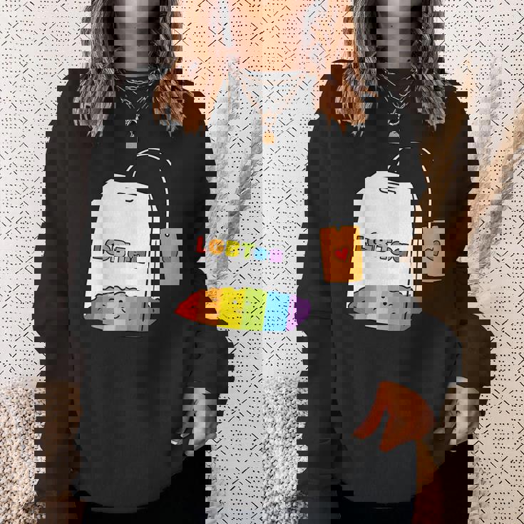 レインボーティーカップ Lgbtea Pride 愛らしいlgbtqプライド月間。 スウェットシャツ 彼女への贈り物