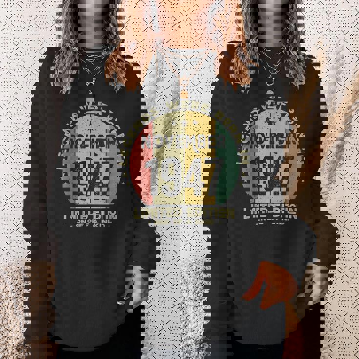 レジェンドは1947年十一月生まれ 誕生日 スウェットシャツ 彼女への贈り物