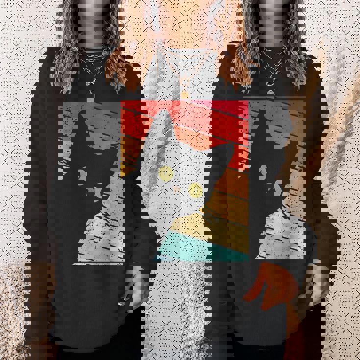 レトロな黒猫、ヴィンテージスタイルの黒猫。 スウェットシャツ 彼女への贈り物