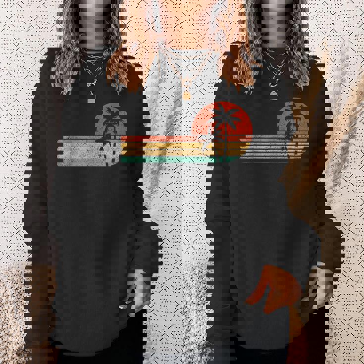 レトロスタイル トロピカル ビンテージ 夕日 ビーチ ヤシの木 スウェットシャツ 彼女への贈り物