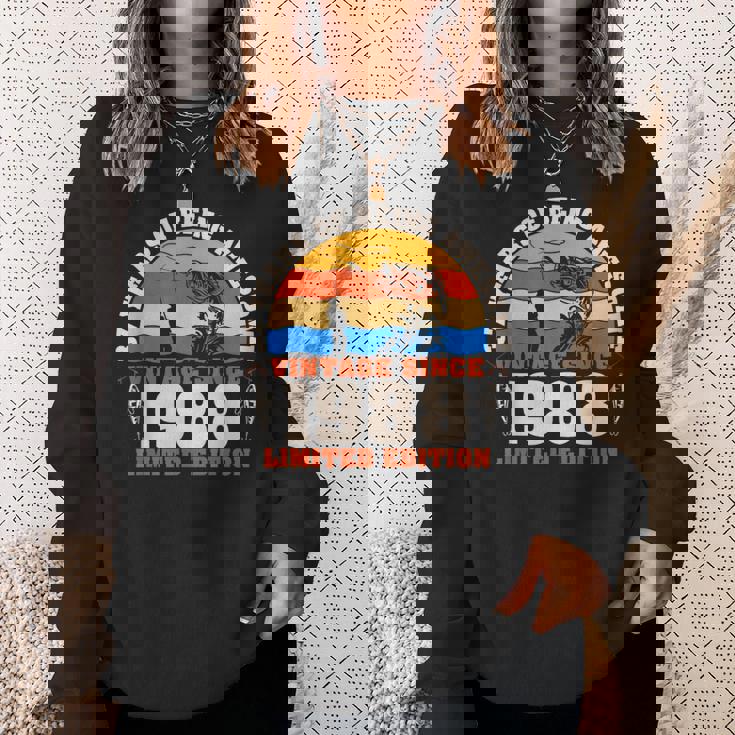 ヴィンテージ 37歳の誕生日 37歳の釣り愛好家 1988年生まれ スウェットシャツ 彼女への贈り物