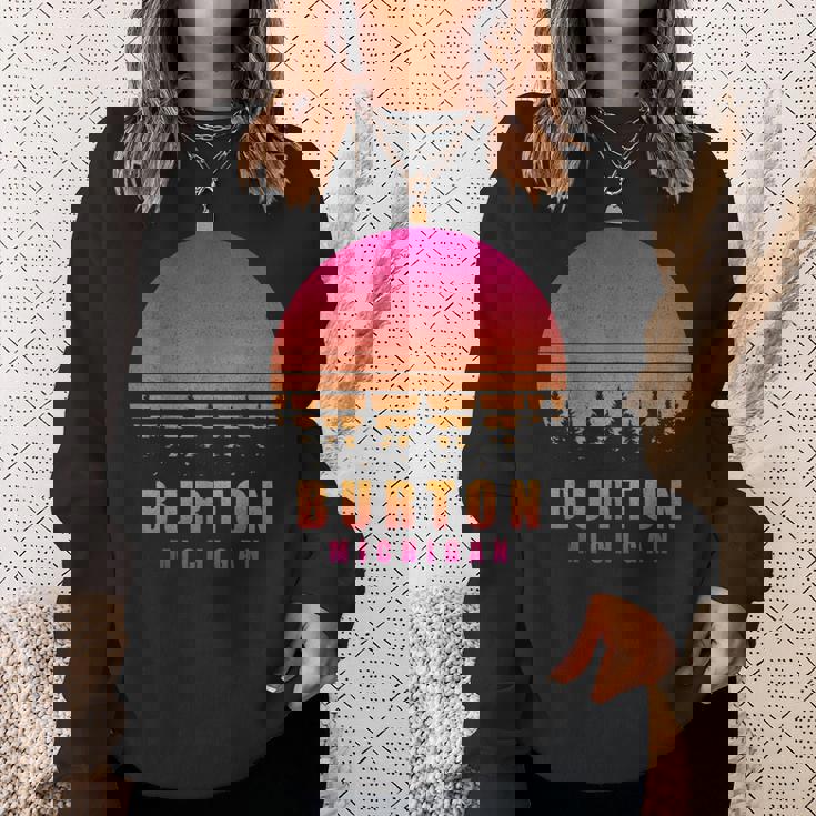 ヴィンテージ Burton Michigan Mi レトロ 70年代 80年代 グラフィック お土産 スウェットシャツ 彼女への贈り物