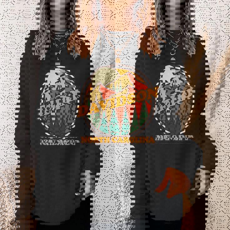 ヴィンテージ ハーレーダビッドソン ノースカロライナマウンテン ハイキングプリント スウェットシャツ 彼女への贈り物