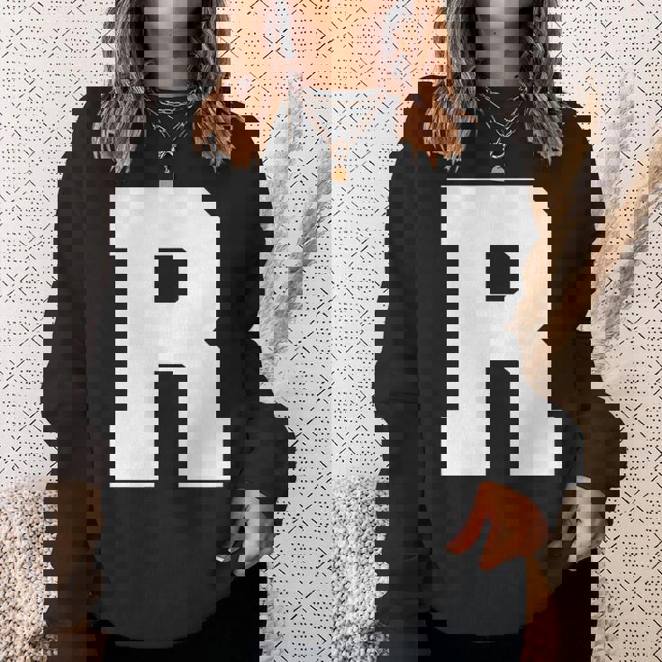 大文字 R アルファベット モノグラム イニシャル スウェットシャツ 彼女への贈り物