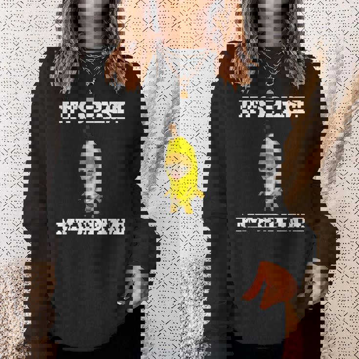 寝る時間が過ぎた面白い猫のミーム スウェットシャツ 彼女への贈り物