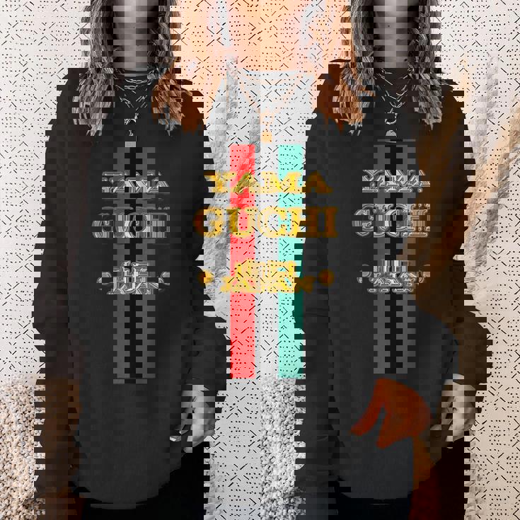 山口 Yamaguchi《フェイクゴールド 金 ロゴ》ブランド パロディ【47都道府県】プレゼント お土産 面白い スウェットシャツ 彼女への贈り物