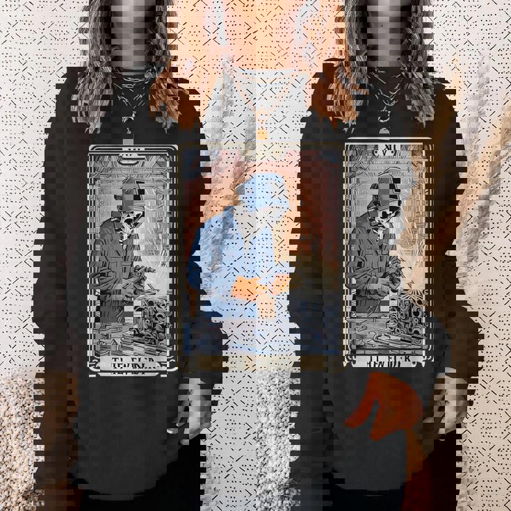 溶接機 溶接 タロット カード スケルトン 面白い 金属製 労働者 スウェットシャツ 彼女への贈り物