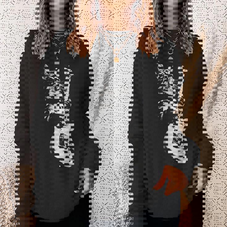 猫がギターベースを弾く スウェットシャツ 彼女への贈り物