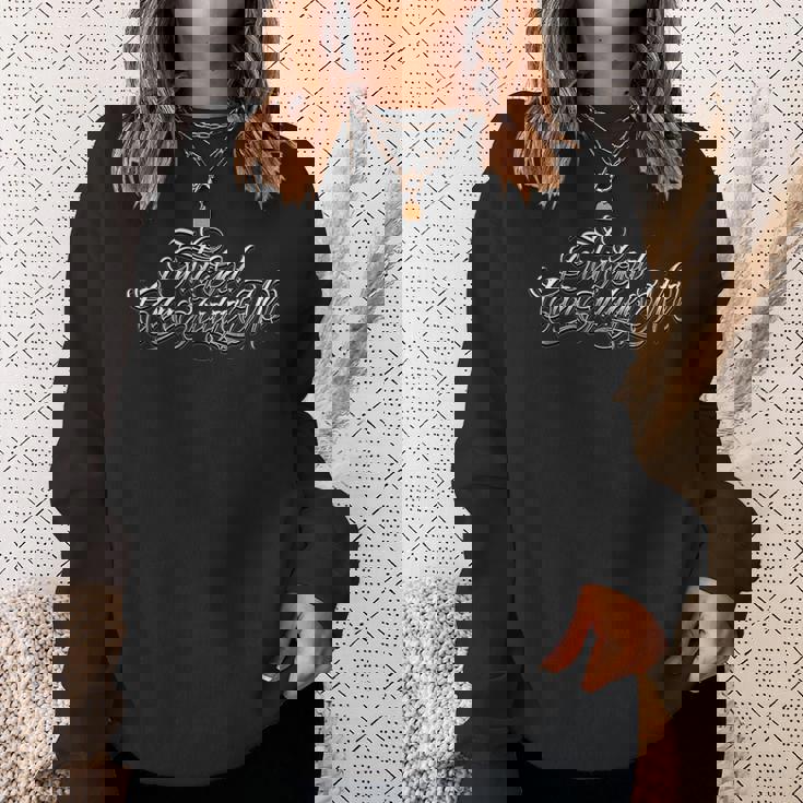 神だけが私を判断できますチカーノタトゥーアート祈りの宗教 スウェットシャツ 彼女への贈り物