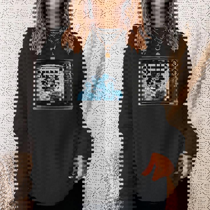 私たちのお気に入りの1980年代映画「Sleep They Live」からの引用 スウェットシャツ 彼女への贈り物