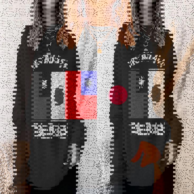 私たちは台湾と一緒に立ちます 日本 スウェットシャツ 彼女への贈り物