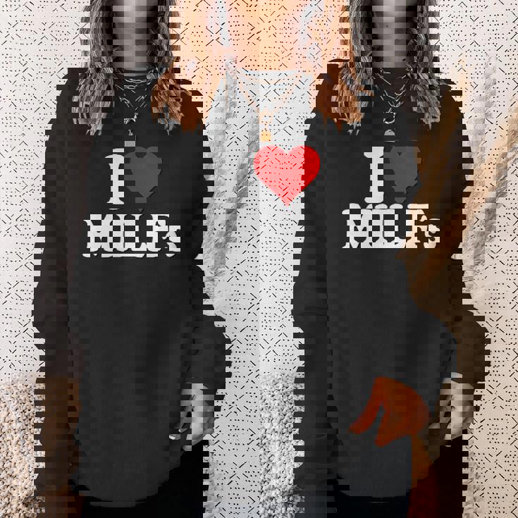 私は熟女が大好きです熟女が大好きです スウェットシャツ 彼女への贈り物