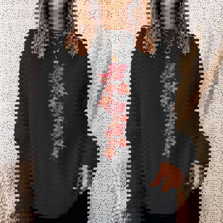 秋の紅葉のつる スウェットシャツ 彼女への贈り物