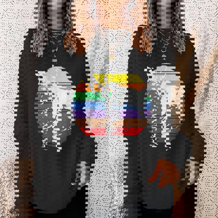 空手道 すべての帯色 横蹴 格闘技 スポーツ 運動選手 空手選手 スウェットシャツ 彼女への贈り物