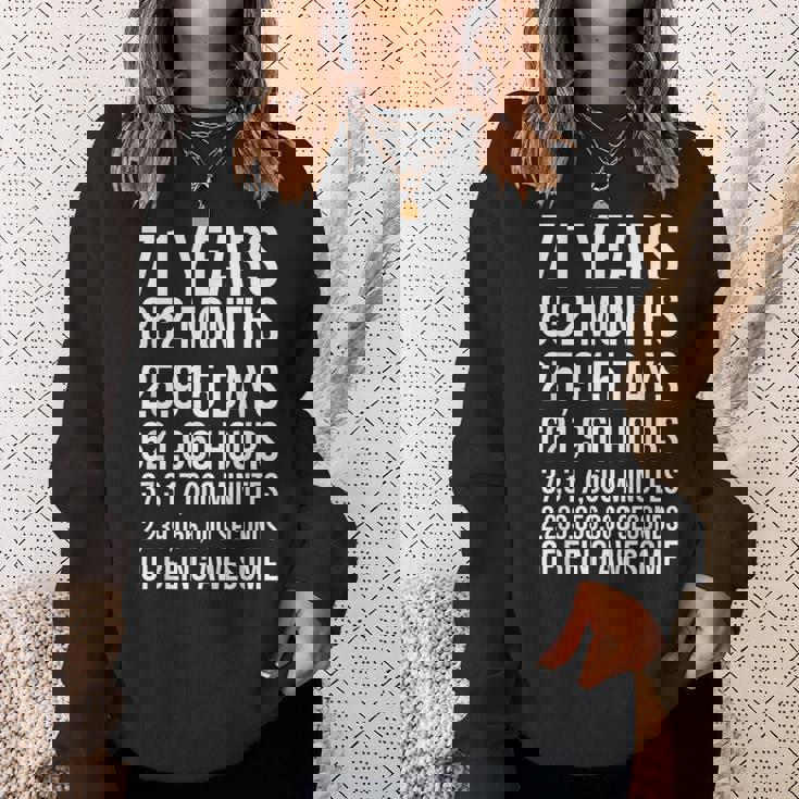 素晴らしい71歳の誕生日ギフト 面白い71歳の誕生日 スウェットシャツ 彼女への贈り物