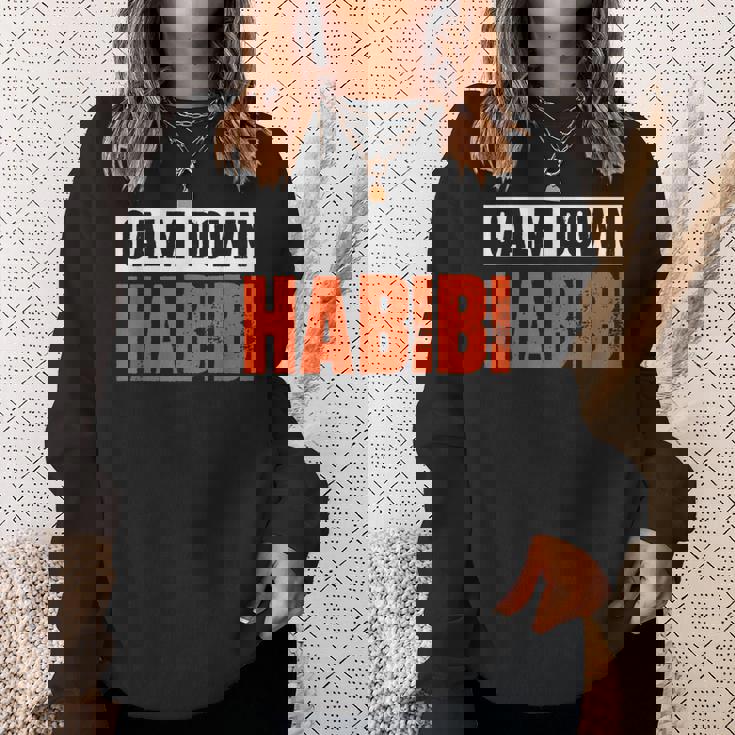 落ち着けハビビ スウェットシャツ 彼女への贈り物