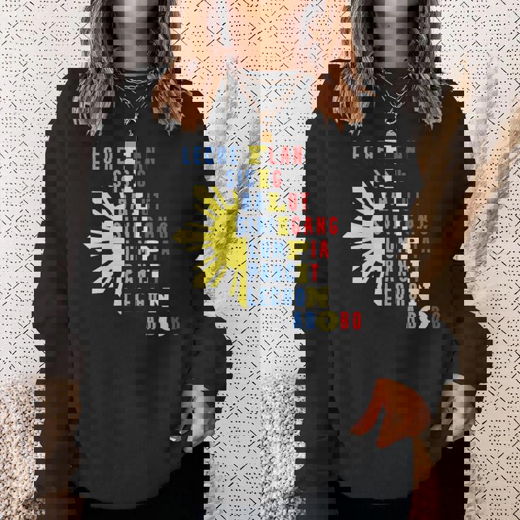 誇り高いフィリピン人のための有名な食べ物 フィリピンのデザイン スウェットシャツ 彼女への贈り物