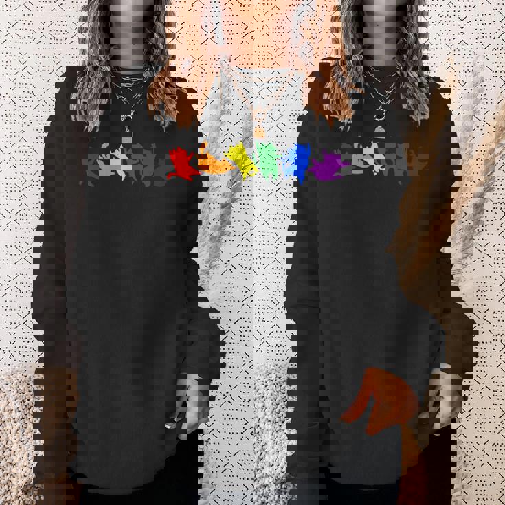 遊び好きなレインボーキャット Lgbtq プライド 楽しい スウェットシャツ 彼女への贈り物