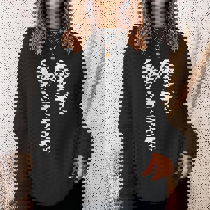 金で動いてます 面白いtシャツ 文字入り メンズ おもしろ 面白い 服 オリジナル おもしろグッズ 文字tシャツ ネタ スウェットシャツ 彼女への贈り物