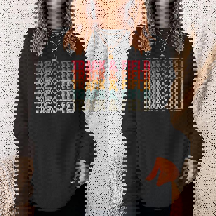 陸上競技 陸上競技 レトロ 男性用 スウェットシャツ 彼女への贈り物