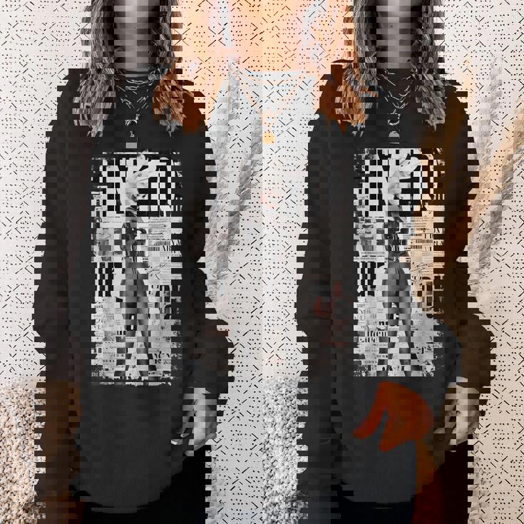 雑誌の表紙ヴィンテージガールバニーコラージュセクシーモデルピンナップ スウェットシャツ 彼女への贈り物