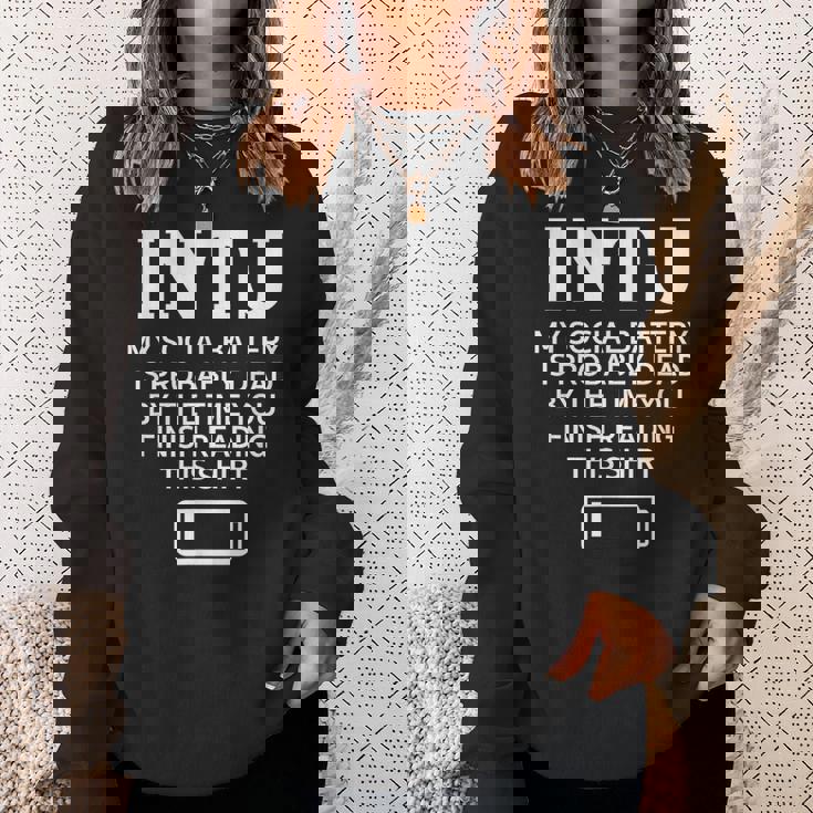 面白い Intj ソーシャルバッテリー 内向的 直感的 パーソナリティ スウェットシャツ 彼女への贈り物