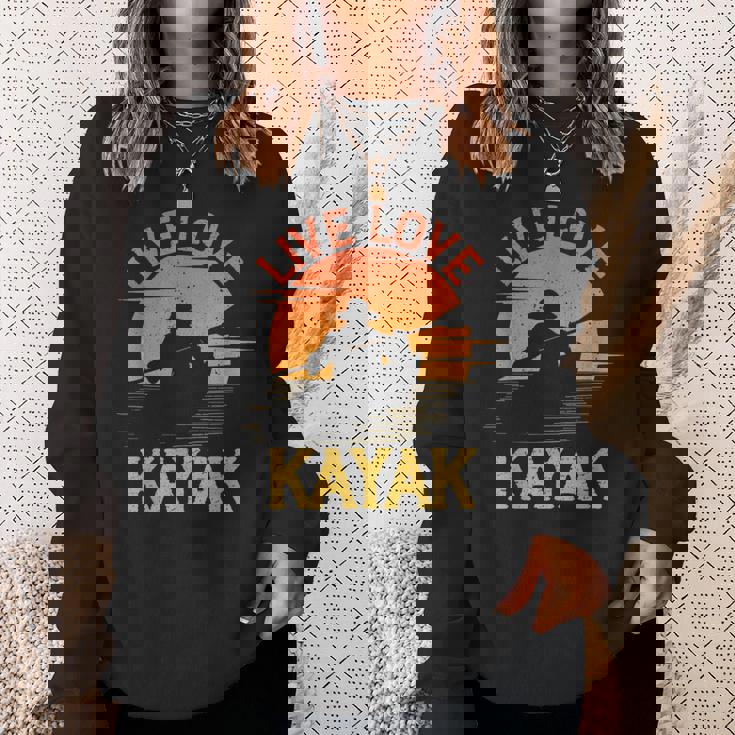 面白いカヤック愛好家 カヤックライブ ラブカヤック スウェットシャツ 彼女への贈り物