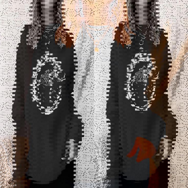 面白いマムート先史時代のギフトデザイン。 スウェットシャツ 彼女への贈り物