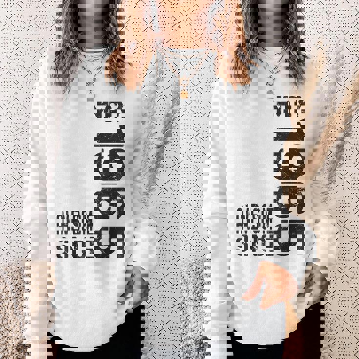 1965年5月以来素晴らしい、1965年5月の誕生日に生まれる スウェットシャツ 彼女への贈り物