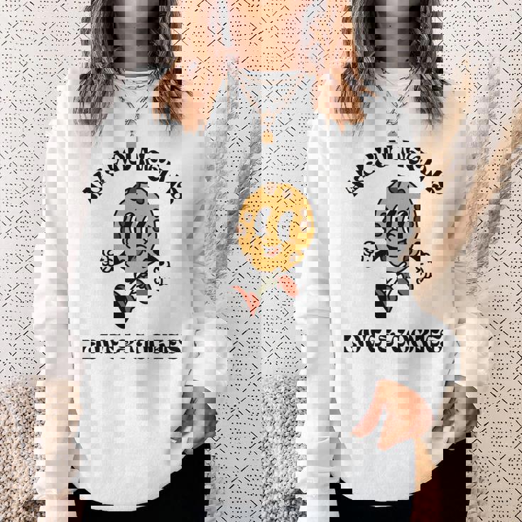 All You Need Is Love And Cookies レトロ 70年代 かわいい ハッピークッキー 長袖tシャツ スウェットシャツ 彼女への贈り物