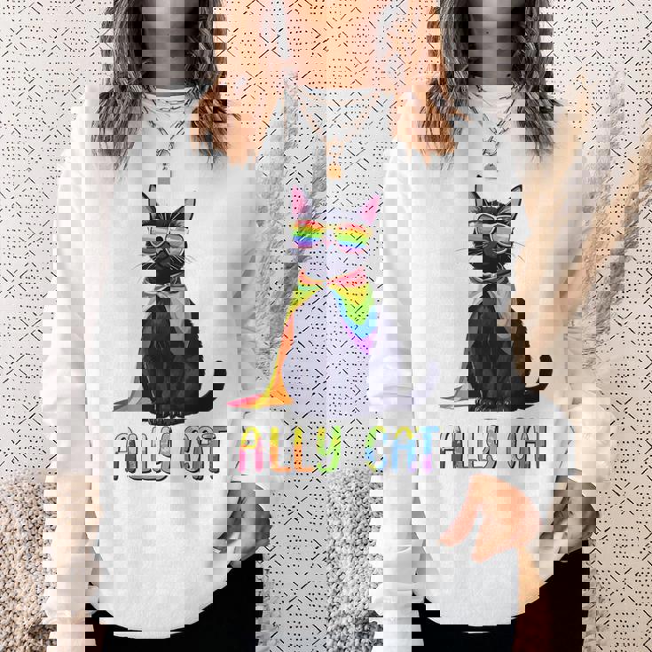 Ally Cat Lgbtゲイプライド月間2025レインボー平等権 スウェットシャツ 彼女への贈り物