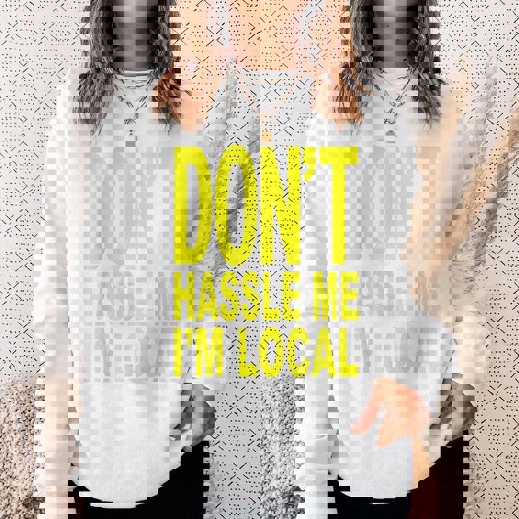 Don't Hassle Me I'm Local Fromurf ドキュメンタリー映画 スウェットシャツ 彼女への贈り物