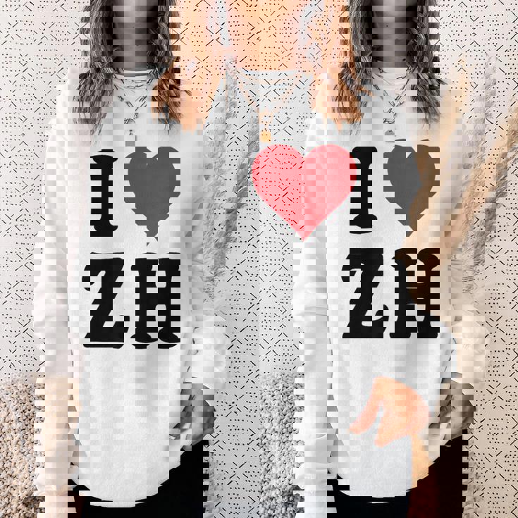 I Heart Zh Initials I Love ZH First And Last Name Z H スウェットシャツ 彼女への贈り物