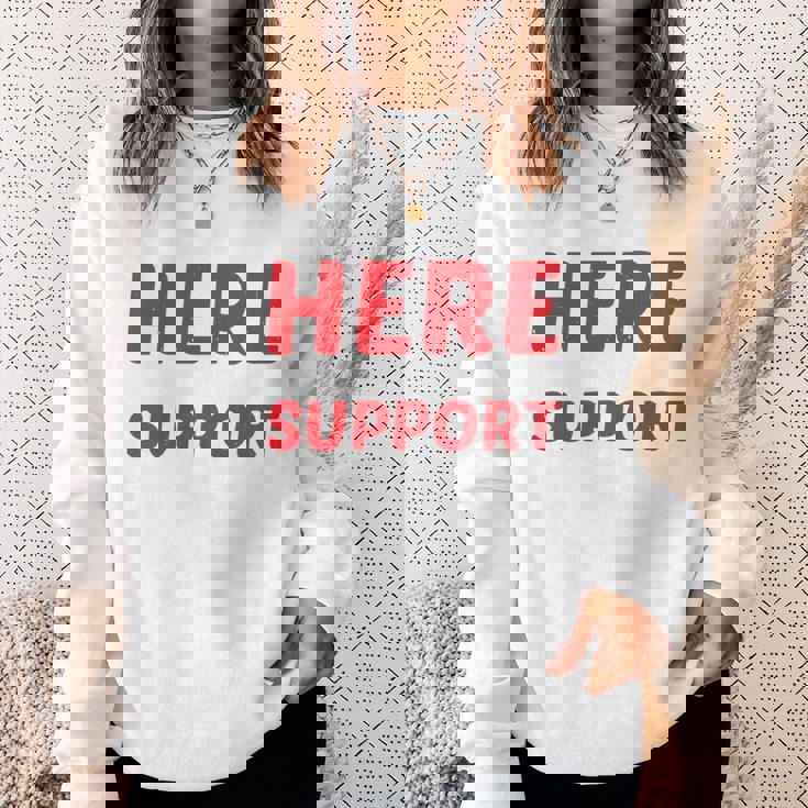 I'm Just Here For Moralupport 友情を高める 長袖tシャツ スウェットシャツ 彼女への贈り物