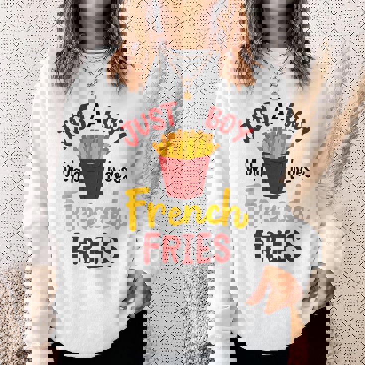 Just A Boy Who Loves French Fries フライドポテト じゃがいも ヴィーガン スウェットシャツ 彼女への贈り物
