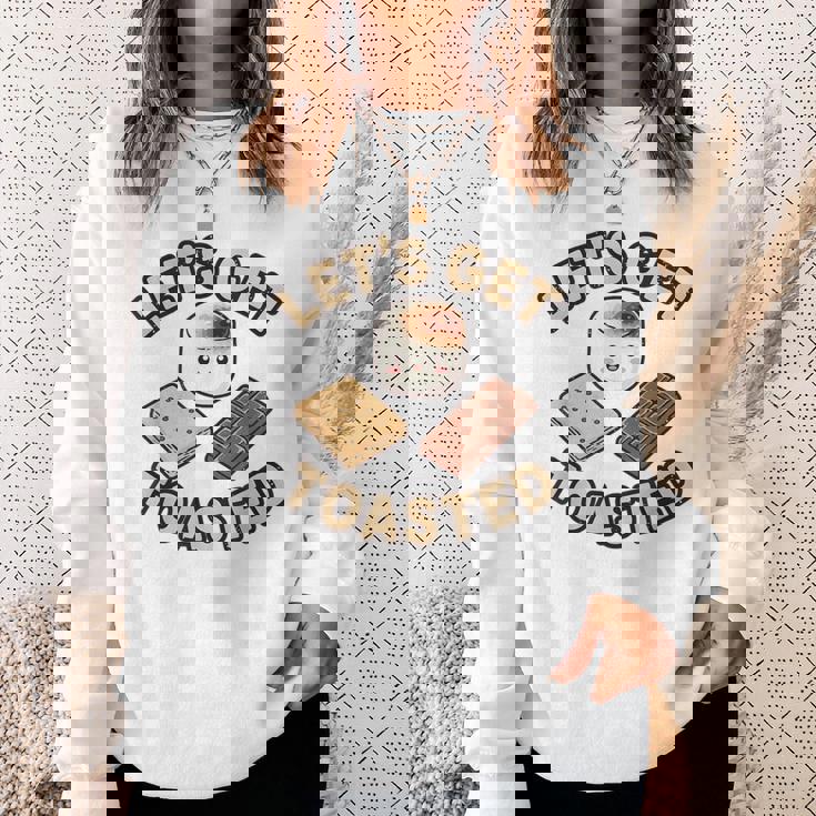 Kawaii'mores Let's Get Toast キュート 面白い キャンプ 駄洒落。 スウェットシャツ 彼女への贈り物