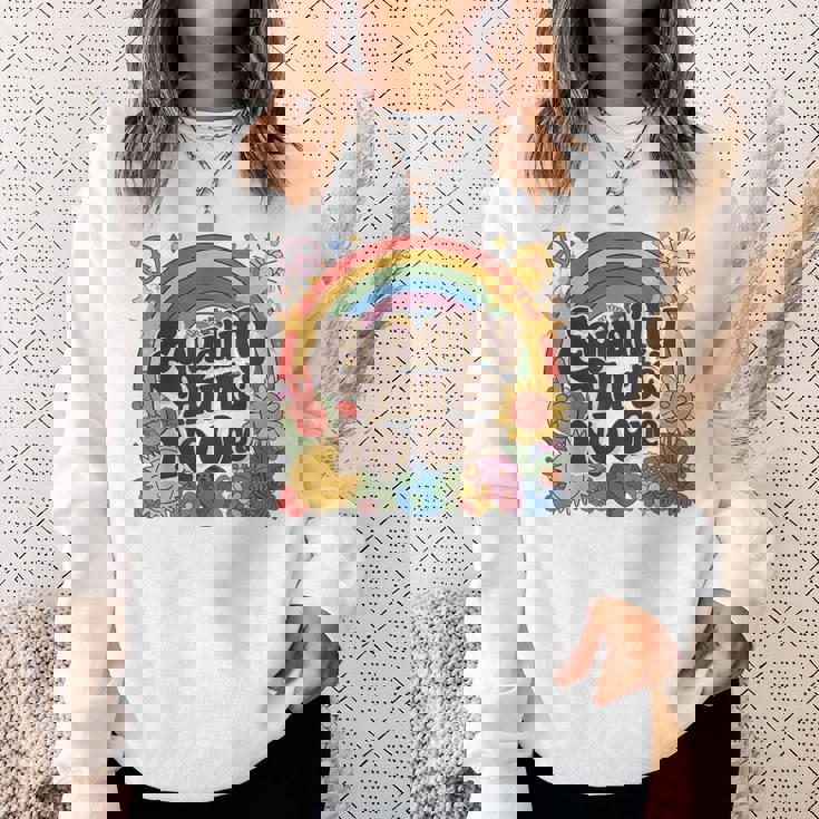 Lgbtqの平等は誰もプライドを傷つけない 人権 レインボープライド スウェットシャツ 彼女への贈り物