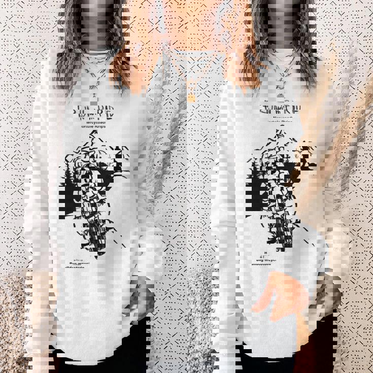 Run With Pride ハーレーブルドッグ スウェットシャツ 彼女への贈り物