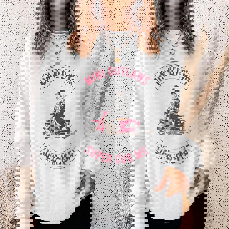 Super Cub スーパーカブ ミニモト 面白 ふざけ ネタ おもしろ バイク アウトロー バイカーギャング 長袖tシャツ スウェットシャツ 彼女への贈り物