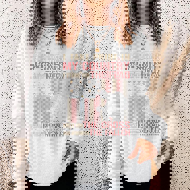 I Take Pride In My Country Itand For The Flag 裏面 スウェットシャツ 彼女への贈り物