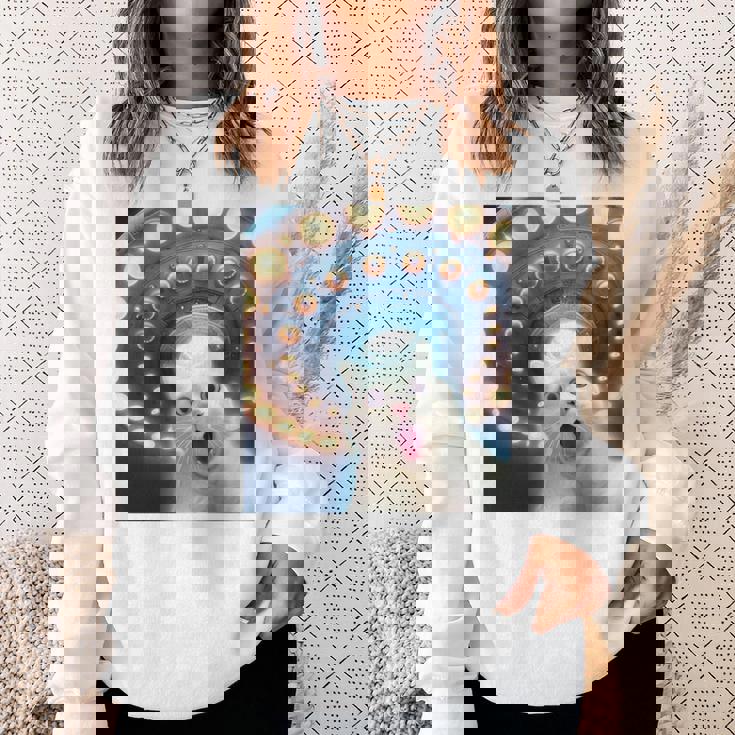 Ufo エイリアンフライングソーサー付き面白い白猫愛好家セルフィー 長袖tシャツ スウェットシャツ 彼女への贈り物