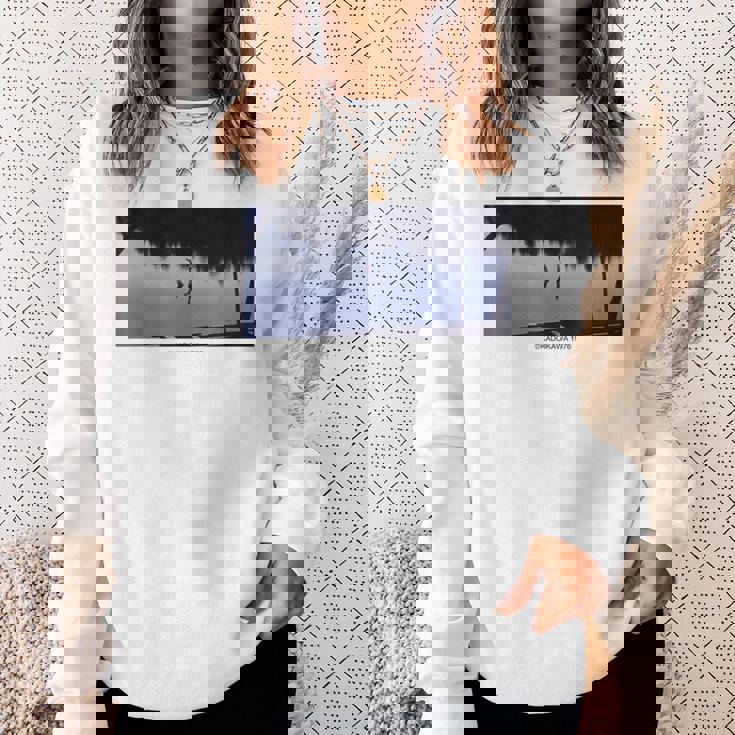 「犬神家の一族」逆さ足ショット スウェットシャツ 彼女への贈り物