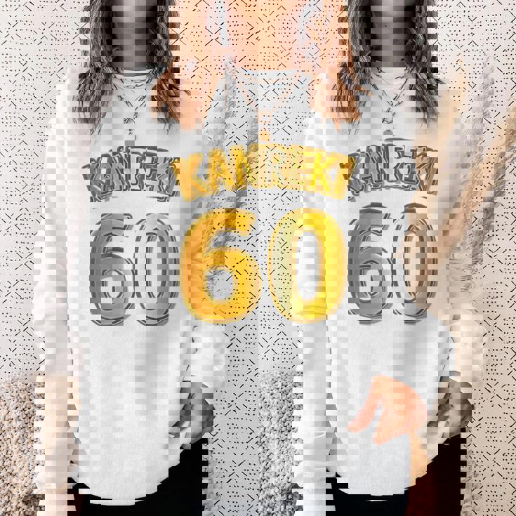 【バックプリント・背中側】還暦 六十歳 60才（ユニフォーム風）赤 レッド【金プレート風 文字】誕生日 面白 スウェットシャツ 彼女への贈り物